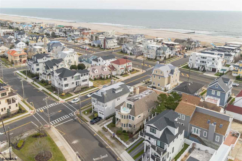 2806 Pacific, Longport, New Jersey 08403, 5 Bedrooms Bedrooms, 9 Rooms Rooms,4 BathroomsBathrooms,Residential,For Sale,Pacific,515777