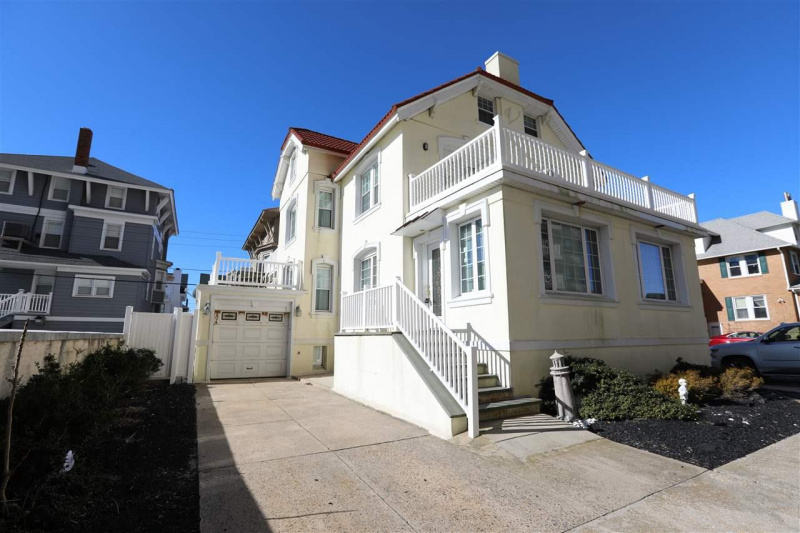 104 Oakland, Ventnor, New Jersey 08406, 5 Bedrooms Bedrooms, 12 Rooms Rooms,4 BathroomsBathrooms,Residential,For Sale,Oakland,516807