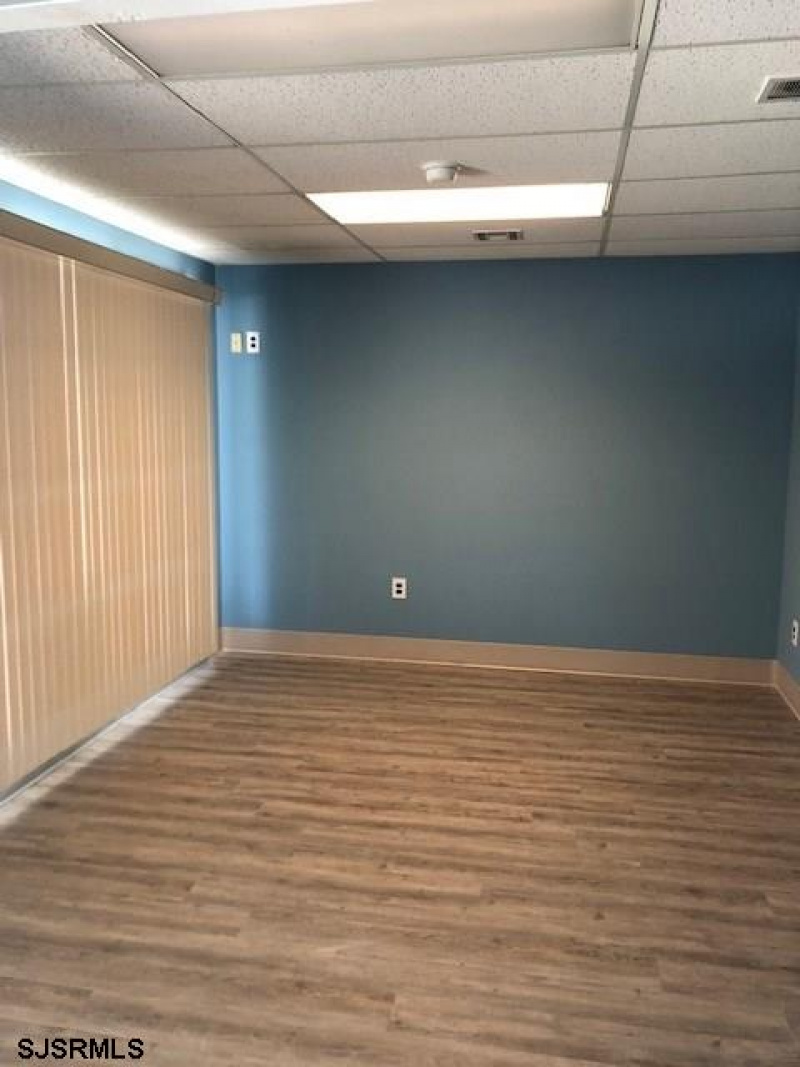 60 Tuckahoe, Marmora, New Jersey 08223, ,2 BathroomsBathrooms,Commercial/industrial,For Sale,Tuckahoe,520827