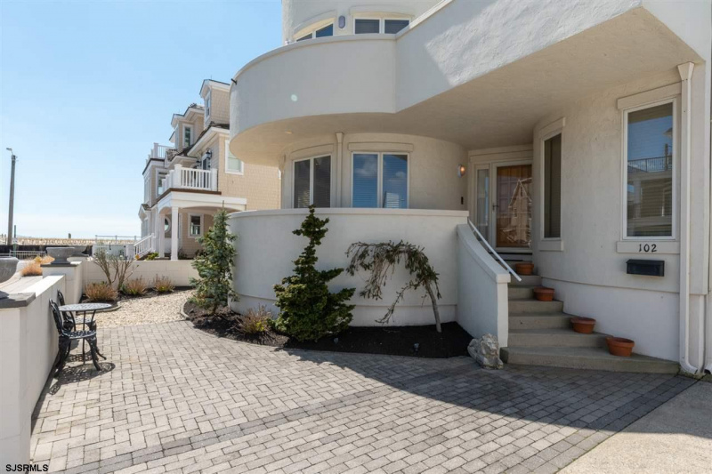 102 Pelham, Longport, New Jersey 08403-1325, 4 Bedrooms Bedrooms, 8 Rooms Rooms,3 BathroomsBathrooms,Residential,For Sale,Pelham,520821