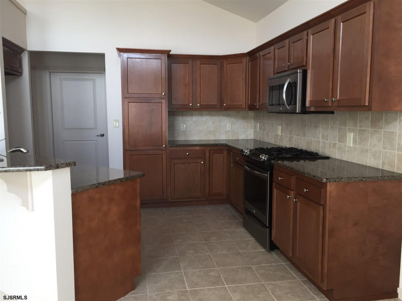 2419 Landis, East Vineland, New Jersey 08361, 2 Bedrooms Bedrooms, 6 Rooms Rooms,2 BathroomsBathrooms,Condominium,For Sale,Landis,523778