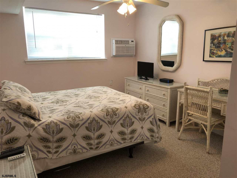 9300 Atlantic, Margate, New Jersey 08402-0000, 2 Bedrooms Bedrooms, 4 Rooms Rooms,1 BathroomBathrooms,Condominium,For Sale,Atlantic,527899