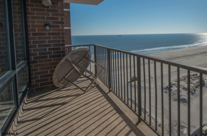 9100 Beach, New Jersey 08402, 2 Bedrooms Bedrooms, 6 Rooms Rooms,2 BathroomsBathrooms,Rental non-commercial,For Sale,Beach,528807