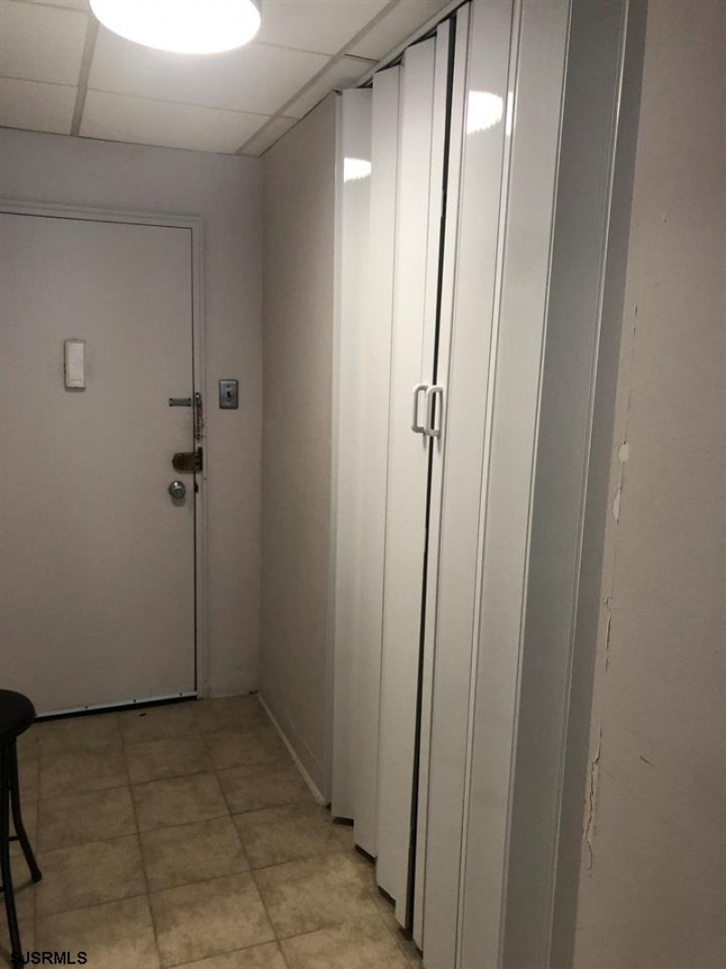 2834 Atlantic Ave Unit 202, Atlantic City, New Jersey 08401, 2 Rooms Rooms,1 BathroomBathrooms,Condominium,For Sale,Atlantic Ave Unit 202,529068