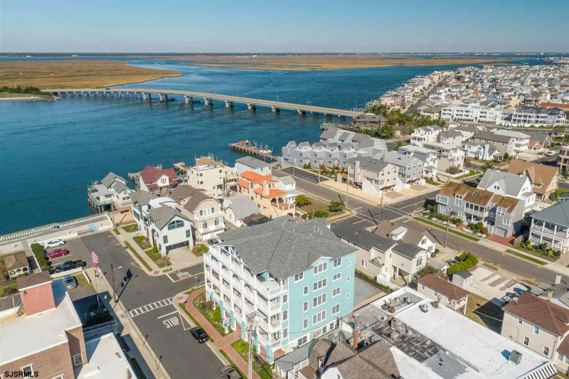 1 24th, Longport, New Jersey 08403, 3 Bedrooms Bedrooms, 6 Rooms Rooms,3 BathroomsBathrooms,Condominium,For Sale,24th,531173