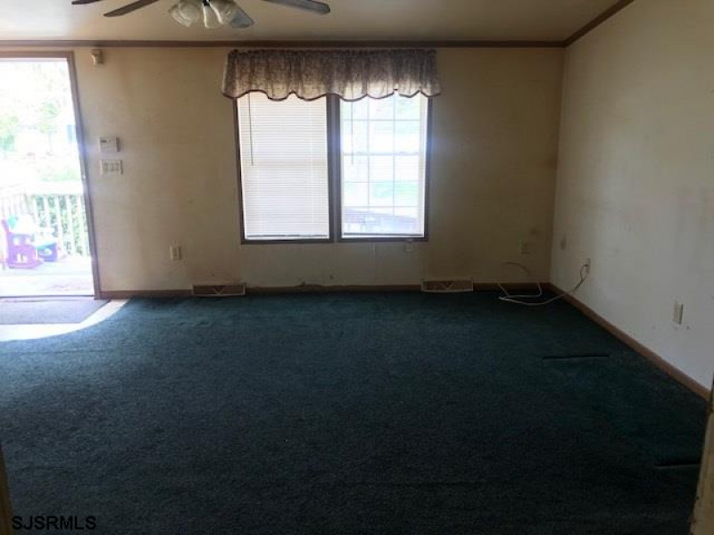 10 Carvel Ave, Galloway Township, New Jersey 08205, 3 Bedrooms Bedrooms, 6 Rooms Rooms,2 BathroomsBathrooms,Residential,For Sale,Carvel Ave,531686