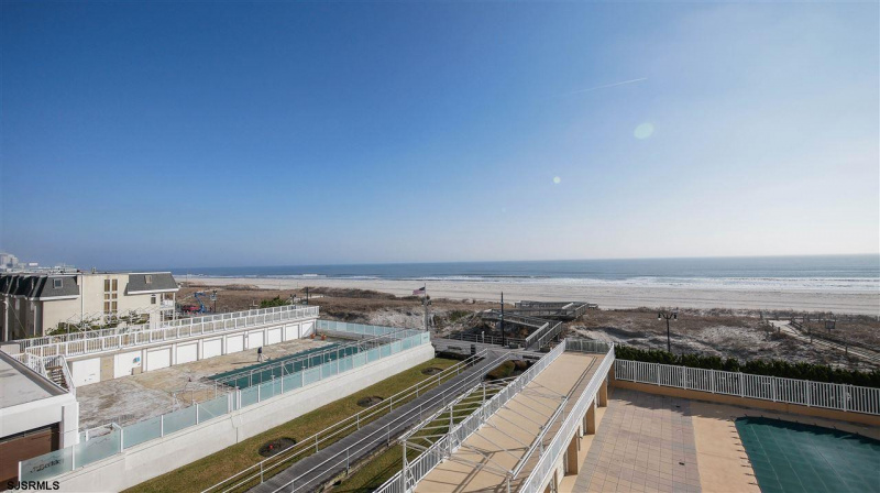 101 Plaza, Atlantic City, New Jersey 08401, 2 Bedrooms Bedrooms, 7 Rooms Rooms,2 BathroomsBathrooms,Condominium,For Sale,Plaza,532515