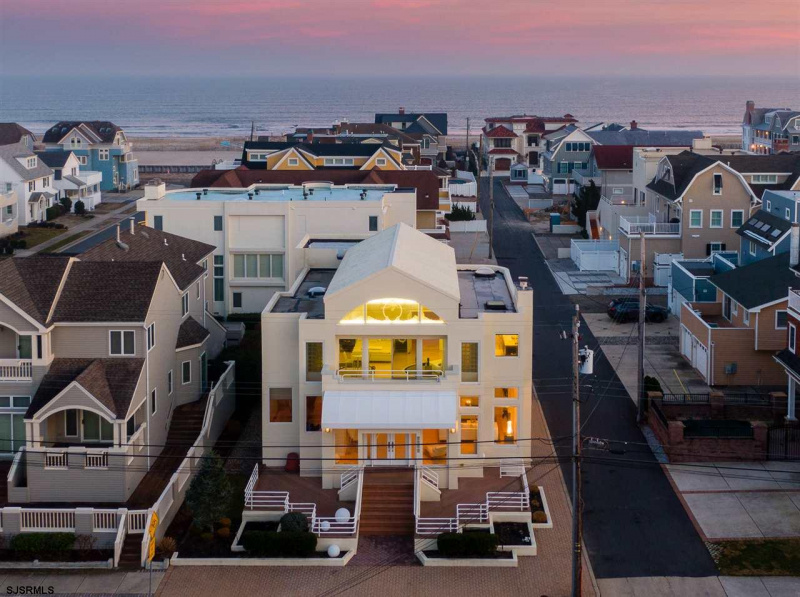 1404 Atlantic, Longport, New Jersey 08403, 4 Bedrooms Bedrooms, 13 Rooms Rooms,4 BathroomsBathrooms,Residential,For Sale,Atlantic,532551