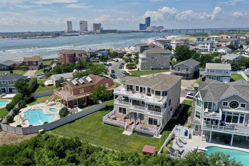 5216 Ocean, New Jersey 08203, 5 Bedrooms Bedrooms, 12 Rooms Rooms,4 BathroomsBathrooms,Rental non-commercial,For Sale,Ocean,532654