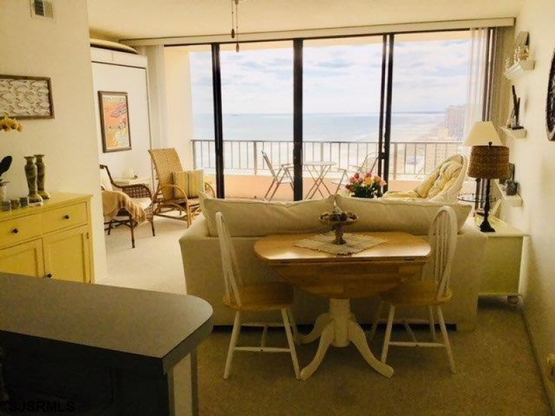 3851 Boardwalk #2106, Atlantic City, New Jersey 08401, 3 Rooms Rooms,1 BathroomBathrooms,Condominium,For Sale,Boardwalk #2106,532697