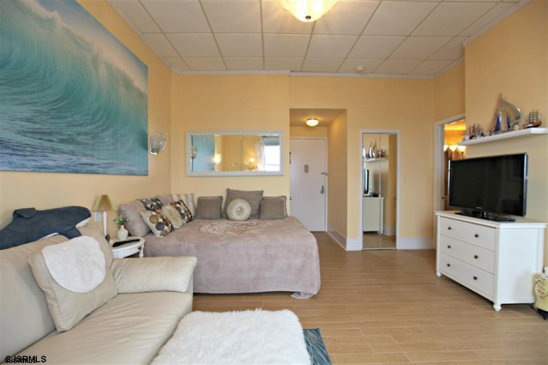 2721 Boardwalk, Atlantic City, New Jersey 08401, 3 Rooms Rooms,1 BathroomBathrooms,Condominium,For Sale,Boardwalk,532812