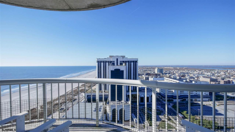 3101 Boardwalk, Atlantic City, New Jersey 08401, 2 Bedrooms Bedrooms, 6 Rooms Rooms,2 BathroomsBathrooms,Condominium,For Sale,Boardwalk,533023