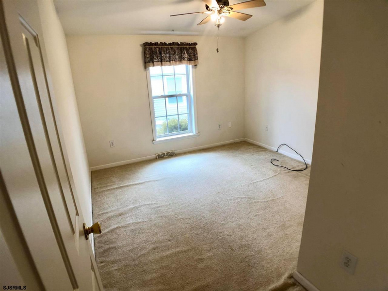 44 Hickory Lane, Mays Landing, New Jersey 08330, 2 Bedrooms Bedrooms, 6 Rooms Rooms,2 BathroomsBathrooms,Residential,For Sale,Hickory Lane,533171