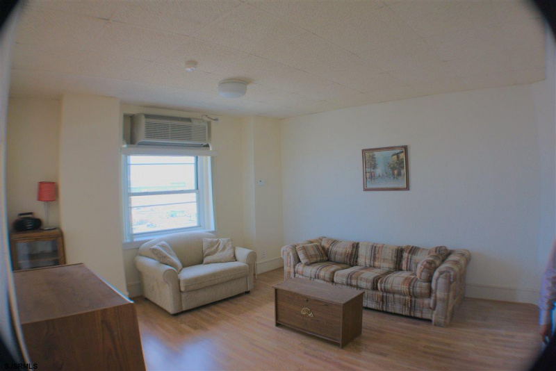 2715 Boardwalk, Atlantic City, New Jersey 08401, 3 Rooms Rooms,1 BathroomBathrooms,Condominium,For Sale,Boardwalk,533571