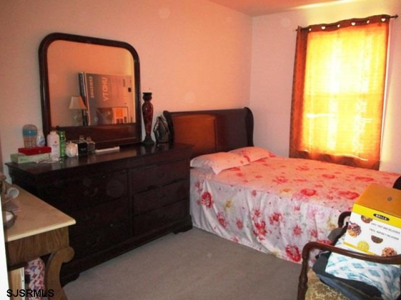 332 Massachusetts, Atlantic City, New Jersey 08401, 3 Bedrooms Bedrooms, 6 Rooms Rooms,1 BathroomBathrooms,Residential,For Sale,Massachusetts,533993