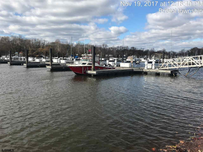 32 Wiggins Park Marina, Camden, New Jersey 08103, ,Commercial/industrial,For Sale,Wiggins Park Marina,526527