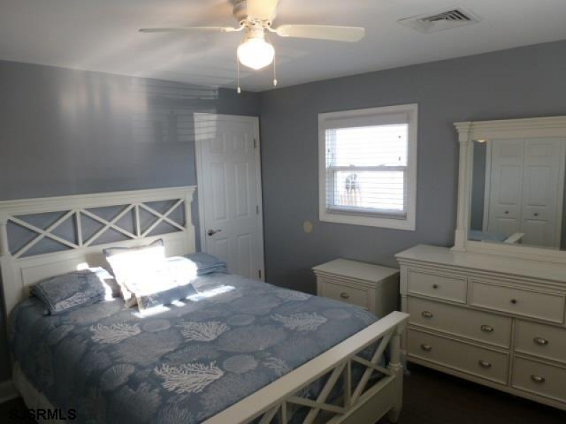 717 STERLING PLACE, Brigantine, New Jersey 08203, 5 Bedrooms Bedrooms, 10 Rooms Rooms,3 BathroomsBathrooms,Residential,For Sale,STERLING PLACE,534528