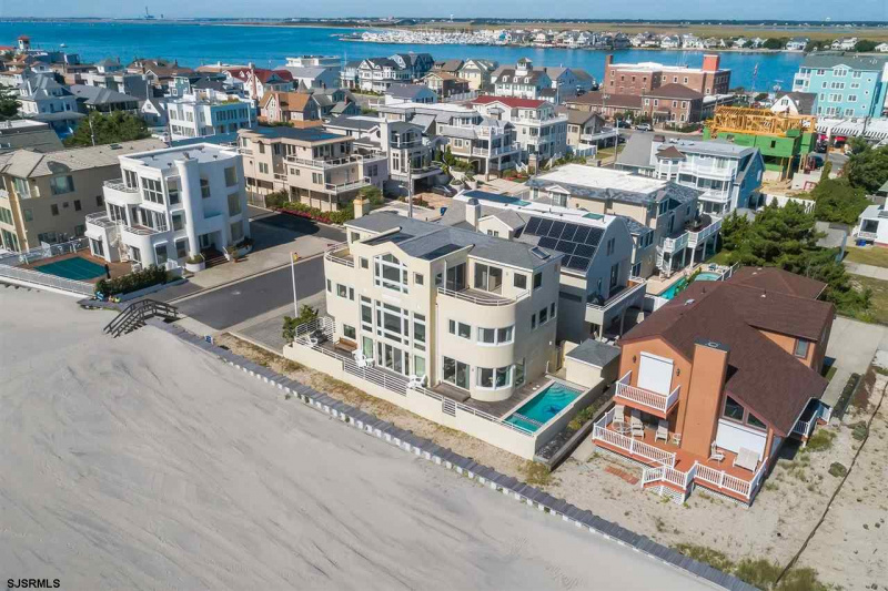 115 24th, Longport, New Jersey 08403-1124, 5 Bedrooms Bedrooms, 9 Rooms Rooms,3 BathroomsBathrooms,Residential,For Sale,24th,534762