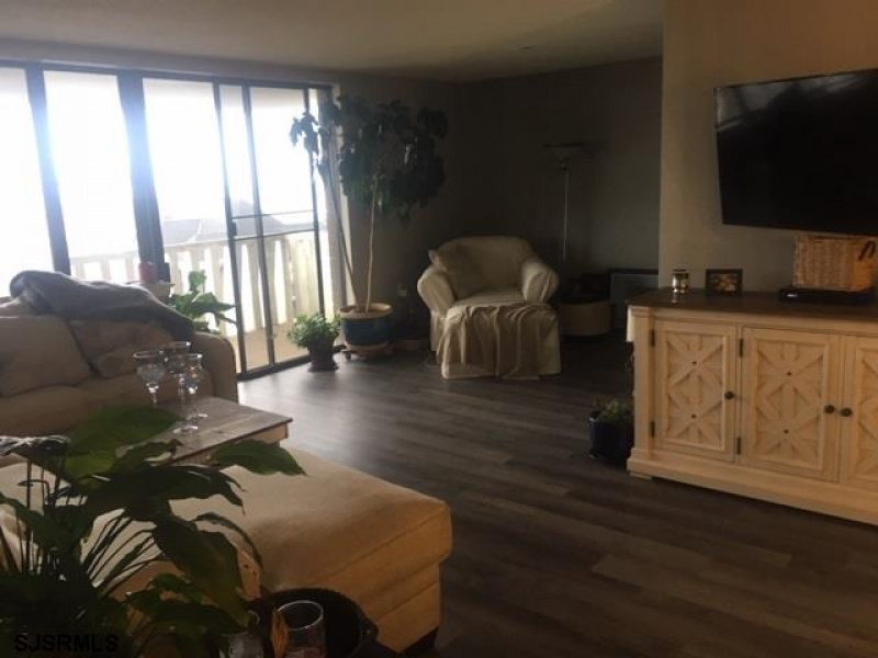 100 Berkley, Atlantic City, New Jersey 08401-0000, 1 Bedroom Bedrooms, 3 Rooms Rooms,1 BathroomBathrooms,Condominium,For Sale,Berkley,535243