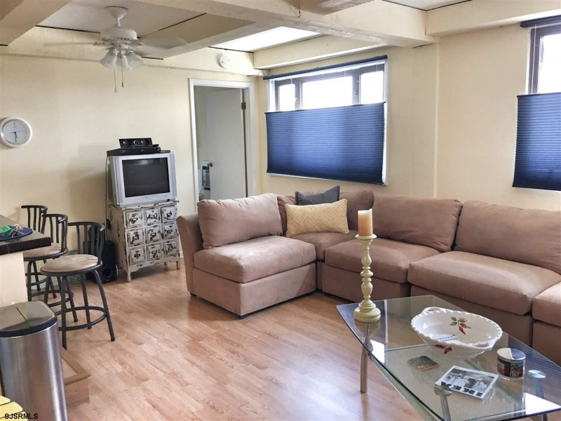 9315 Atlantic, Margate, New Jersey 08402, 1 Bedroom Bedrooms, 3 Rooms Rooms,1 BathroomBathrooms,Condominium,For Sale,Atlantic,535286