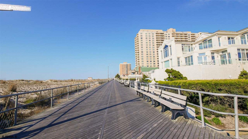 4827 Atlantic, Ventnor, New Jersey 08406-3053, 3 Bedrooms Bedrooms, 7 Rooms Rooms,1 BathroomBathrooms,Condominium,For Sale,Atlantic,536198