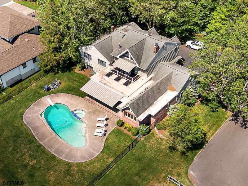 235 Cambridge, Linwood, New Jersey 08221, 5 Bedrooms Bedrooms, 13 Rooms Rooms,3 BathroomsBathrooms,Residential,For Sale,Cambridge,536381