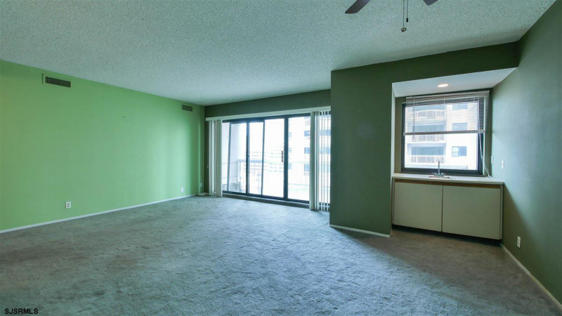 3101 BOARDWALK, Atlantic City, New Jersey 08401, 1 Bedroom Bedrooms, 3 Rooms Rooms,1 BathroomBathrooms,Condominium,For Sale,BOARDWALK,536794