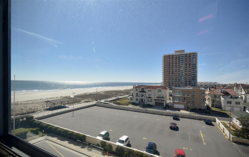 5000 Boardwalk, Ventnor, New Jersey 08406-2917, 2 Bedrooms Bedrooms, 7 Rooms Rooms,2 BathroomsBathrooms,Condominium,For Sale,Boardwalk,537089