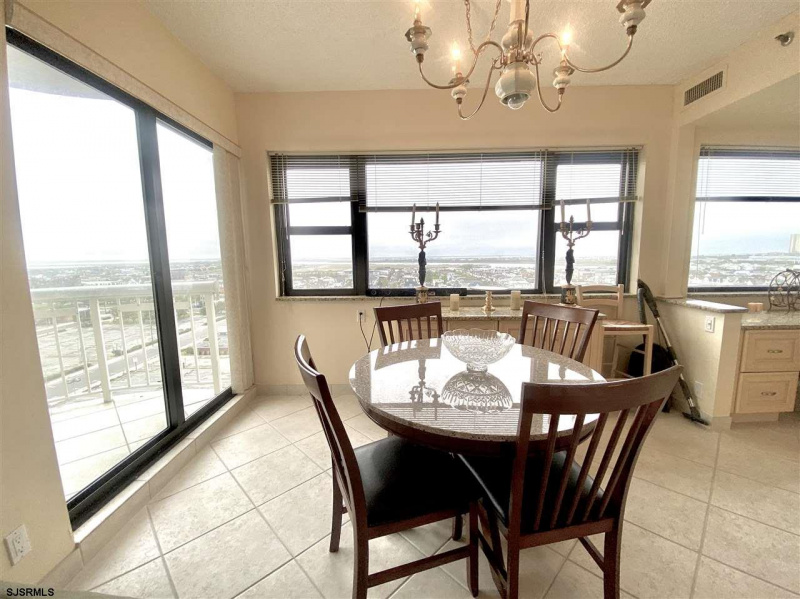 3101 BOARDWALK 1117-2, Atlantic City, New Jersey 08401, 1 Bedroom Bedrooms, 5 Rooms Rooms,1 BathroomBathrooms,Condominium,For Sale,BOARDWALK 1117-2,537228