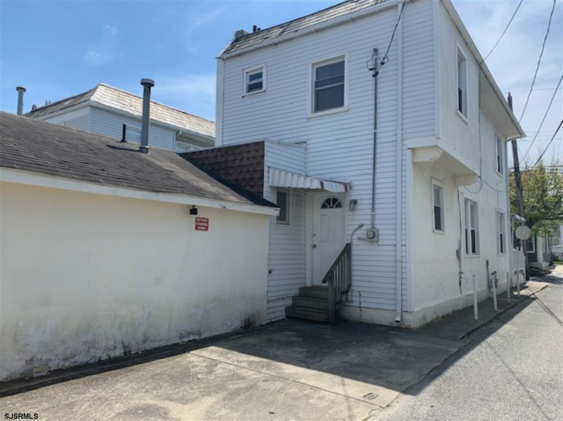 115 Newport, Ventnor, New Jersey 08406, 3 Bedrooms Bedrooms, 10 Rooms Rooms,1 BathroomBathrooms,Residential,For Sale,Newport,537291