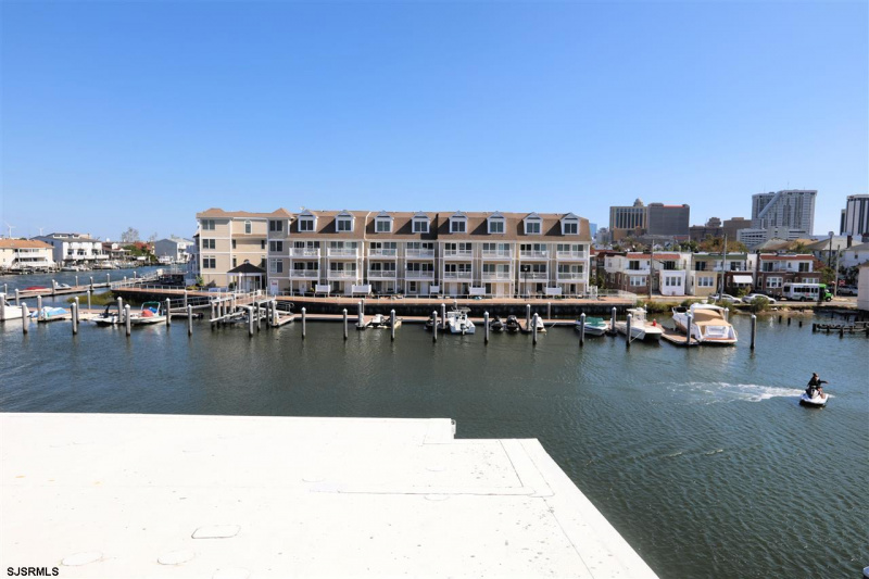 151 Annapolis, Atlantic City, New Jersey 08401, 2 Bedrooms Bedrooms, 5 Rooms Rooms,1 BathroomBathrooms,Condominium,For Sale,Annapolis,537636