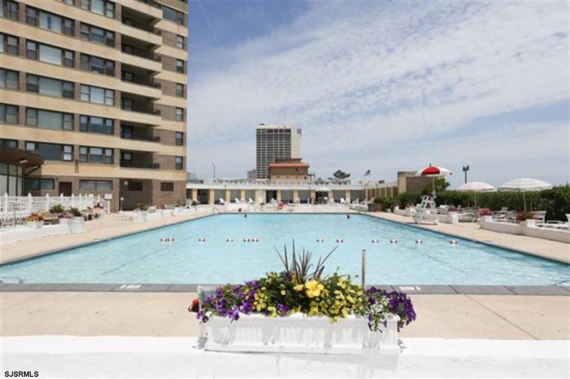 101 Raleigh Ave #508, Atlantic City, New Jersey 08401-5838, 1 Bedroom Bedrooms, 4 Rooms Rooms,1 BathroomBathrooms,Condominium,For Sale,Raleigh Ave #508,537909