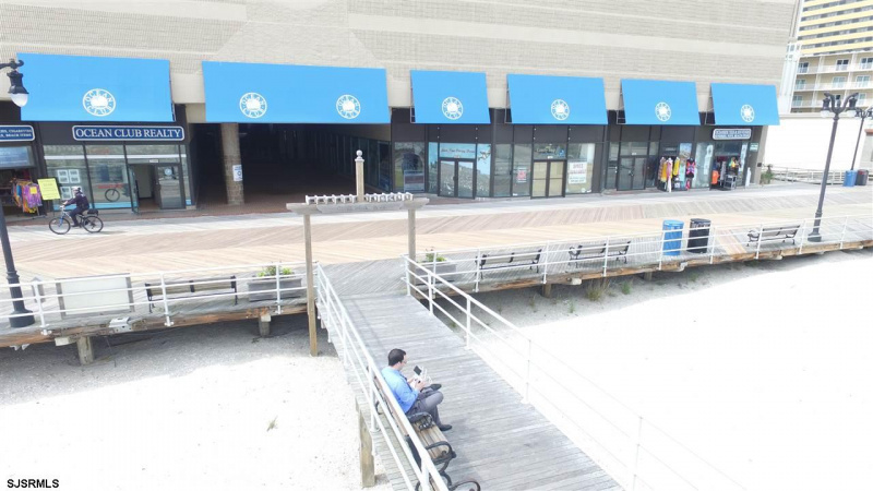 3101 Boardwalk, Atlantic City, New Jersey 08401, 2 Bedrooms Bedrooms, 7 Rooms Rooms,2 BathroomsBathrooms,Condominium,For Sale,Boardwalk,538001