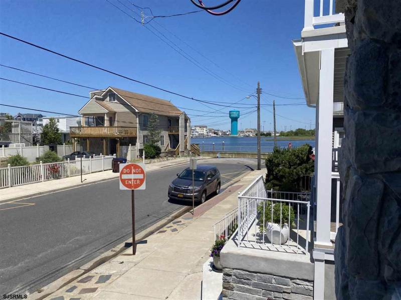 7 Surrey, Ventnor, New Jersey 08402, 5 Bedrooms Bedrooms, 12 Rooms Rooms,3 BathroomsBathrooms,Residential,For Sale,Surrey,538108