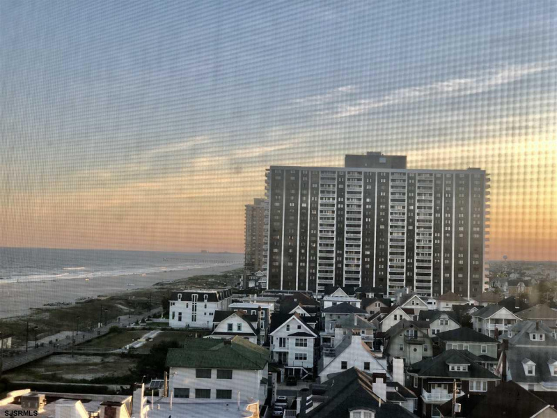 101 Raleigh, Atlantic City, New Jersey 08401, 1 Bedroom Bedrooms, 5 Rooms Rooms,1 BathroomBathrooms,Condominium,For Sale,Raleigh,538546