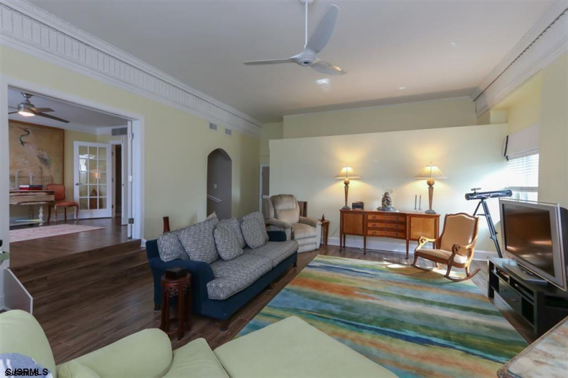 112 Oxford, Ventnor, New Jersey 08406, 2 Bedrooms Bedrooms, 8 Rooms Rooms,2 BathroomsBathrooms,Condominium,For Sale,Oxford,538694