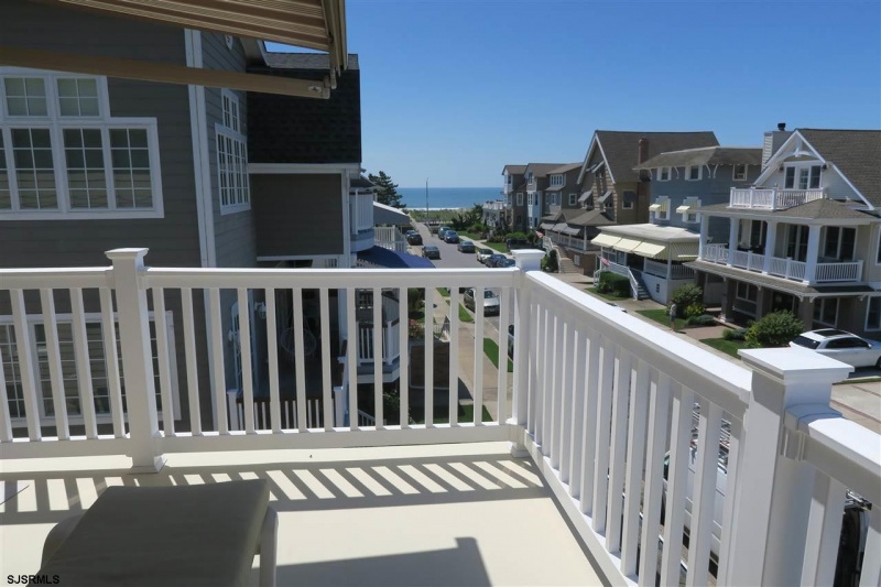 101 PRINCETON, Ventnor, New Jersey 08406, 5 Bedrooms Bedrooms, 10 Rooms Rooms,4 BathroomsBathrooms,Residential,For Sale,PRINCETON,538819