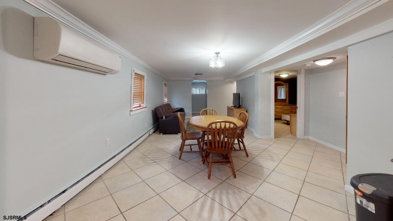 17 Frontenac Ave, Margate, New Jersey 08402, 6 Bedrooms Bedrooms, 12 Rooms Rooms,3 BathroomsBathrooms,Residential,For Sale,Frontenac Ave,531180