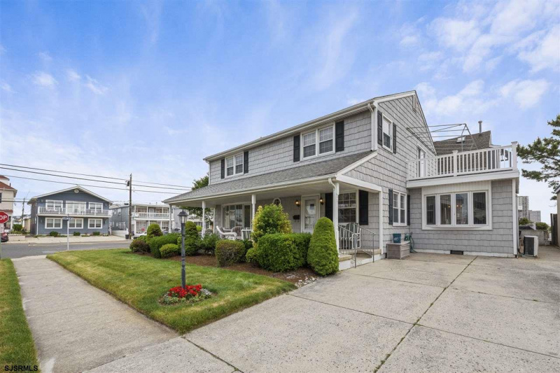 101 Woodcrest, Longport, New Jersey 08403, 6 Bedrooms Bedrooms, 9 Rooms Rooms,3 BathroomsBathrooms,Residential,For Sale,Woodcrest,538862