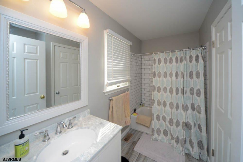 2034 Central Avenue, Ocean City, New Jersey 08226, 3 Bedrooms Bedrooms, 8 Rooms Rooms,2 BathroomsBathrooms,Condominium,For Sale,Central Avenue,539439