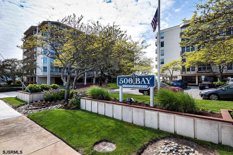 500 Bay Ave, Ocean City, New Jersey 08226, 2 Bedrooms Bedrooms, 7 Rooms Rooms,2 BathroomsBathrooms,Condominium,For Sale,Bay Ave,540335