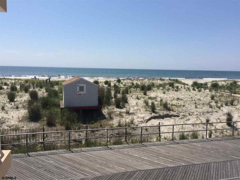 111 Surrey, Ventnor, New Jersey 08406, 1 Bedroom Bedrooms, 4 Rooms Rooms,1 BathroomBathrooms,Condominium,For Sale,Surrey,538258