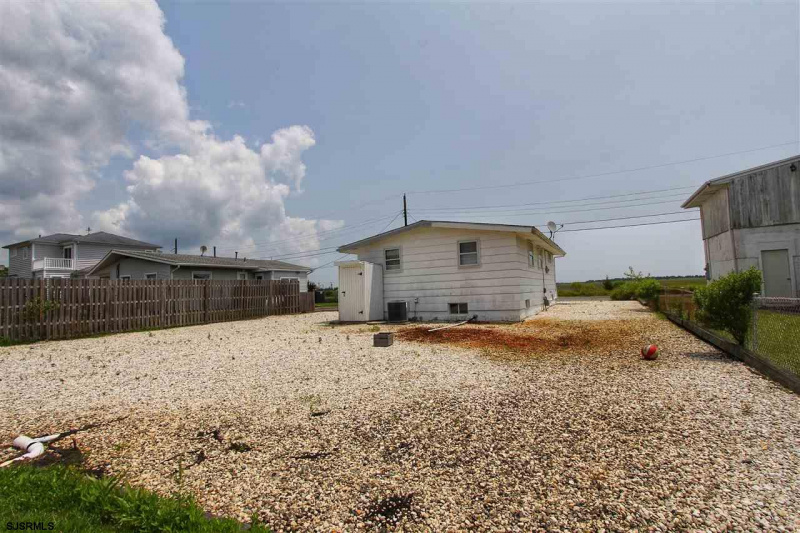 8 Obyrne, Somers Point, New Jersey 08244, 3 Bedrooms Bedrooms, 6 Rooms Rooms,1 BathroomBathrooms,Residential,For Sale,Obyrne,538492