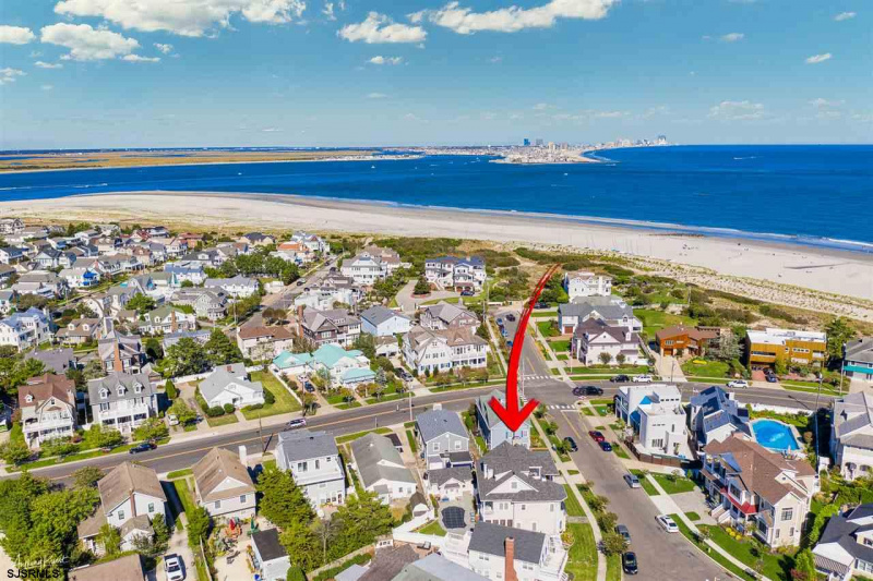 362 Seaspray, Ocean City, New Jersey 08226, 5 Bedrooms Bedrooms, 9 Rooms Rooms,4 BathroomsBathrooms,Residential,For Sale,Seaspray,541277