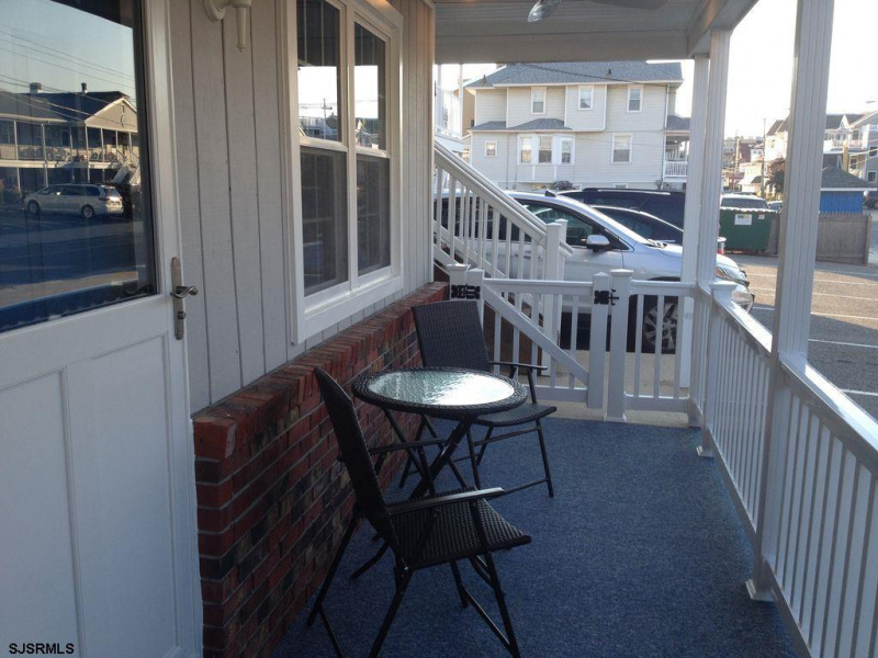 844 Plymouth Place, Ocean City, New Jersey 08226, 2 Bedrooms Bedrooms, 6 Rooms Rooms,2 BathroomsBathrooms,Condominium,For Sale,Plymouth Place,541478