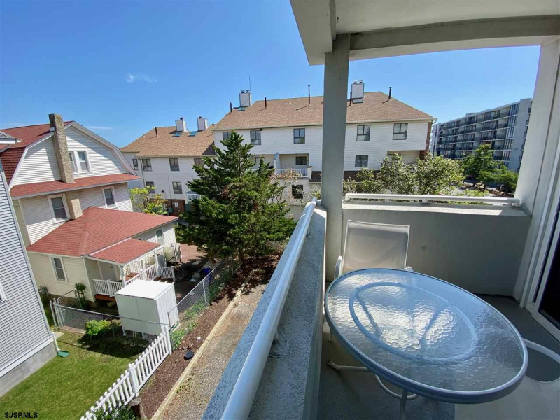 901 Ocean Avenue, Ocean City, New Jersey 08226, 1 Bedroom Bedrooms, 3 Rooms Rooms,1 BathroomBathrooms,Condominium,For Sale,Ocean Avenue,541569