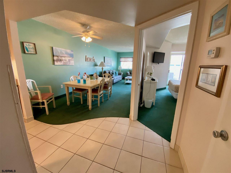 901 Ocean Avenue, Ocean City, New Jersey 08226, 1 Bedroom Bedrooms, 3 Rooms Rooms,1 BathroomBathrooms,Condominium,For Sale,Ocean Avenue,541569