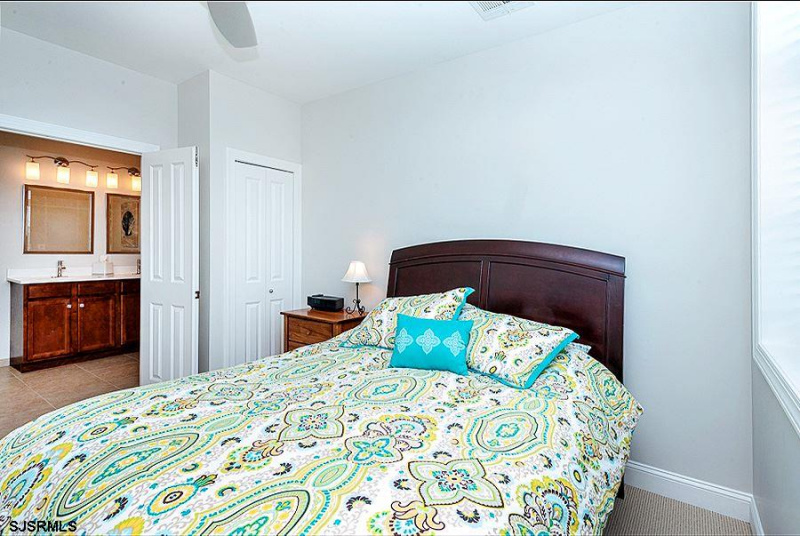 810 Asbury, Ocean City, New Jersey 08226, 2 Bedrooms Bedrooms, 6 Rooms Rooms,2 BathroomsBathrooms,Condominium,For Sale,Asbury,541778