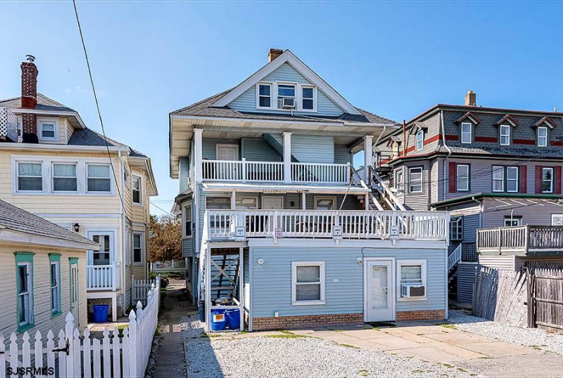 617 Wesley, Ocean City, New Jersey 08226, 4 Bedrooms Bedrooms, 8 Rooms Rooms,2 BathroomsBathrooms,Condominium,For Sale,Wesley,541783