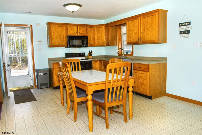 420 Route 49, Woodbine Borough, New Jersey 08270, 4 Bedrooms Bedrooms, 7 Rooms Rooms,2 BathroomsBathrooms,Residential,For Sale,Route 49,532667